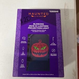Haunted Living Blinking Jack-O-Latern projection light